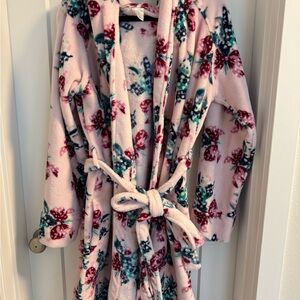 Floral Pink Plush Robe Vera Bradley